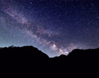 夜は満天の星空を望める