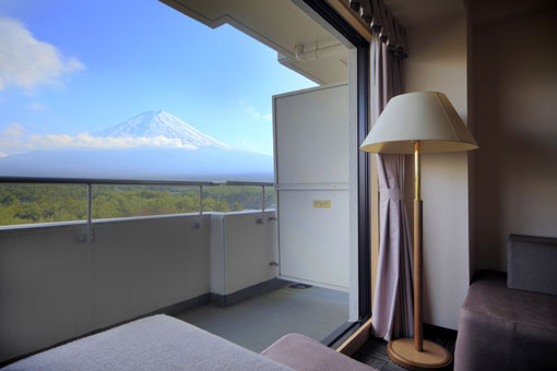 全客室から富士山の絶景が望める